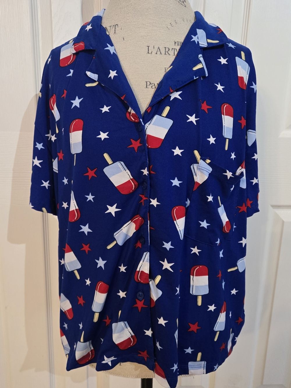 Women’s Short Sleeve Button-Up Tee - Navy Patriotic Popsicle Print